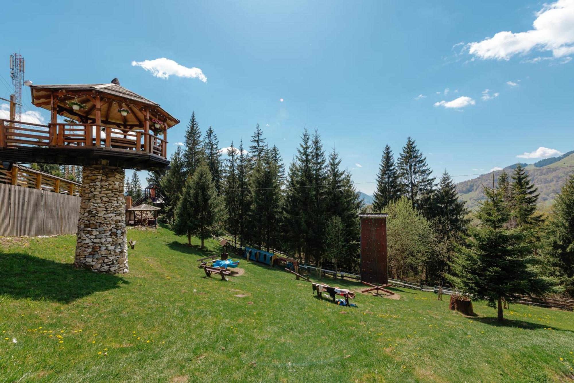 Complex Turistic Alpina Blazna Sant Hotel Exterior photo